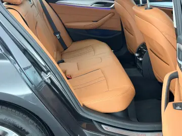 BMW 530d Lim. Mild-Hybrid LASER HUD-HiFi-R.KAM-MEMO