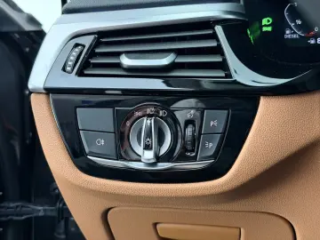 BMW 530d Lim. Mild-Hybrid LASER HUD-HiFi-R.KAM-MEMO