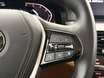 BMW 530d Lim. Mild-Hybrid LASER HUD-HiFi-R.KAM-MEMO