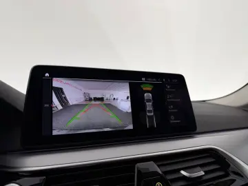 BMW 530d Lim. Mild-Hybrid LASER HUD-HiFi-R.KAM-MEMO