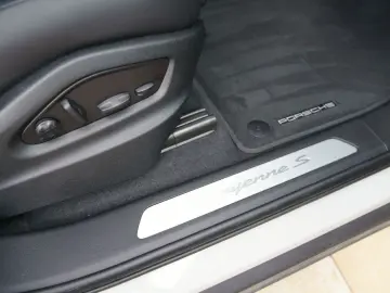 PORSCHE Cayenne Coupe S E-Hybrid KREIDE 4z. HLA HeadUP