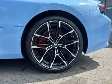 BMW M2 Drivers Pack Alcant.-Lenkr. Harman