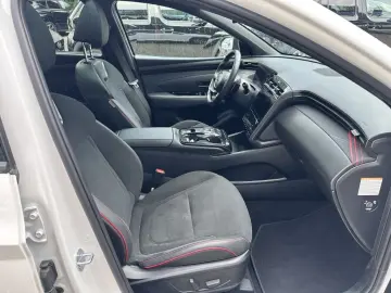 HYUNDAI TUCSON 1.6 T-GDi Plug-in-Hybrid 4WD N Line