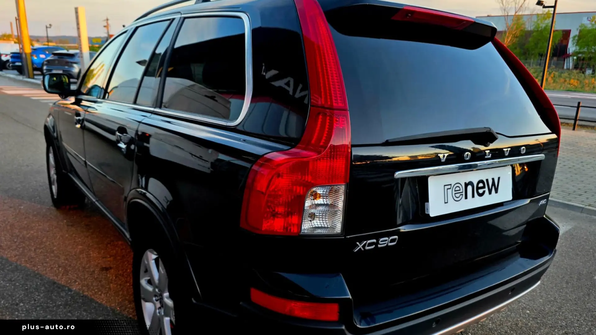 Volvo XC90 D5 AWD 7 locuri