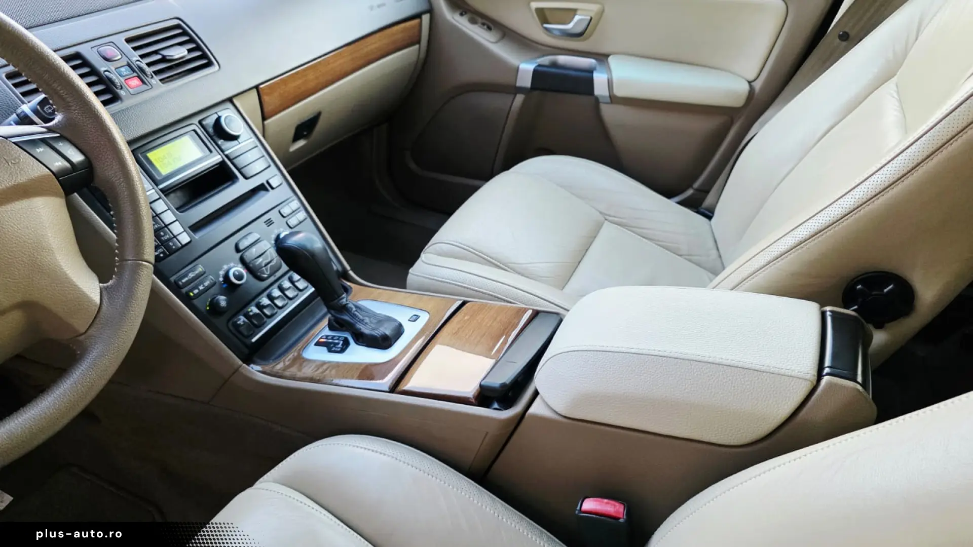 Volvo XC90 D5 AWD 7 locuri