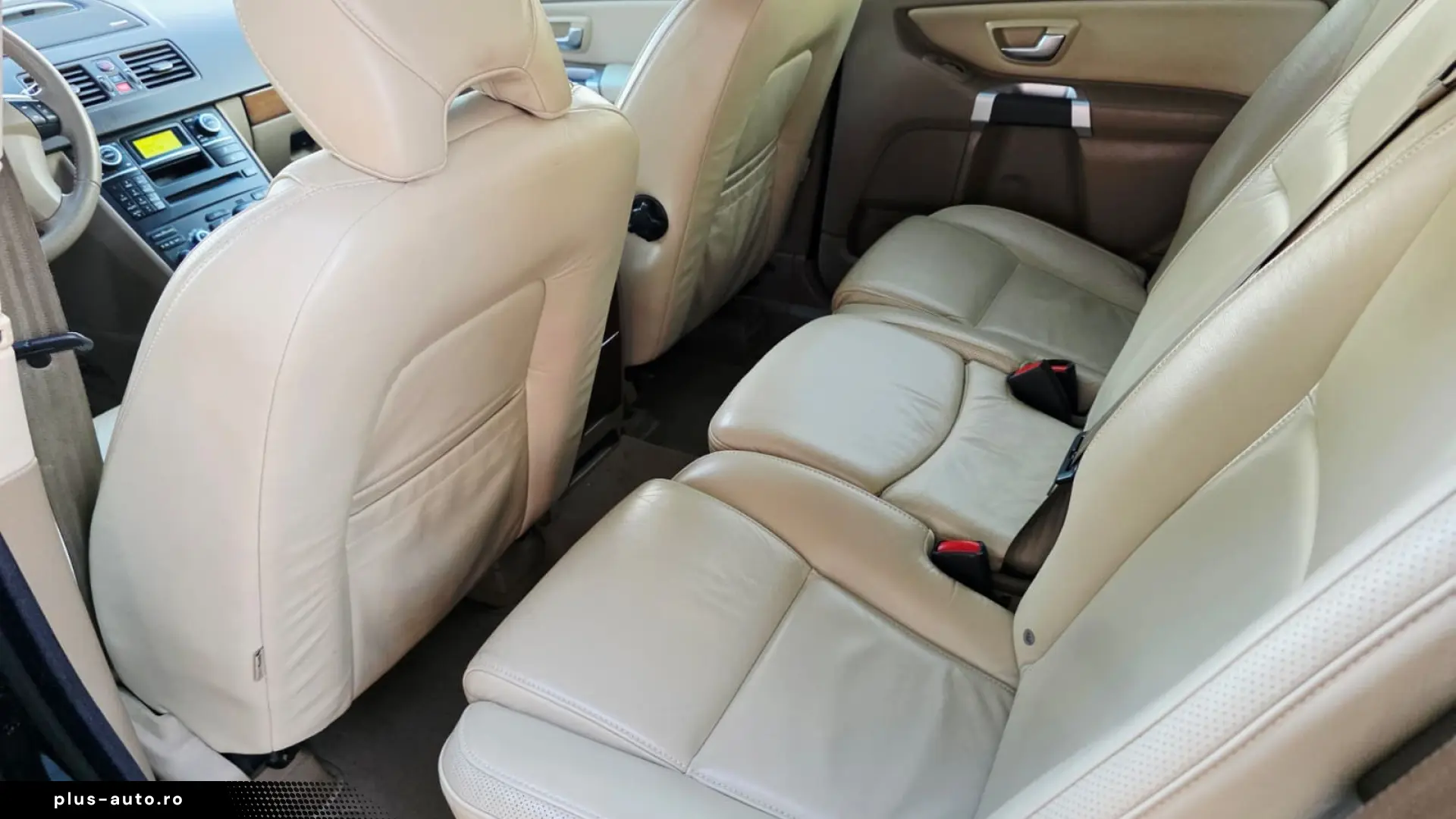 Volvo XC90 D5 AWD 7 locuri