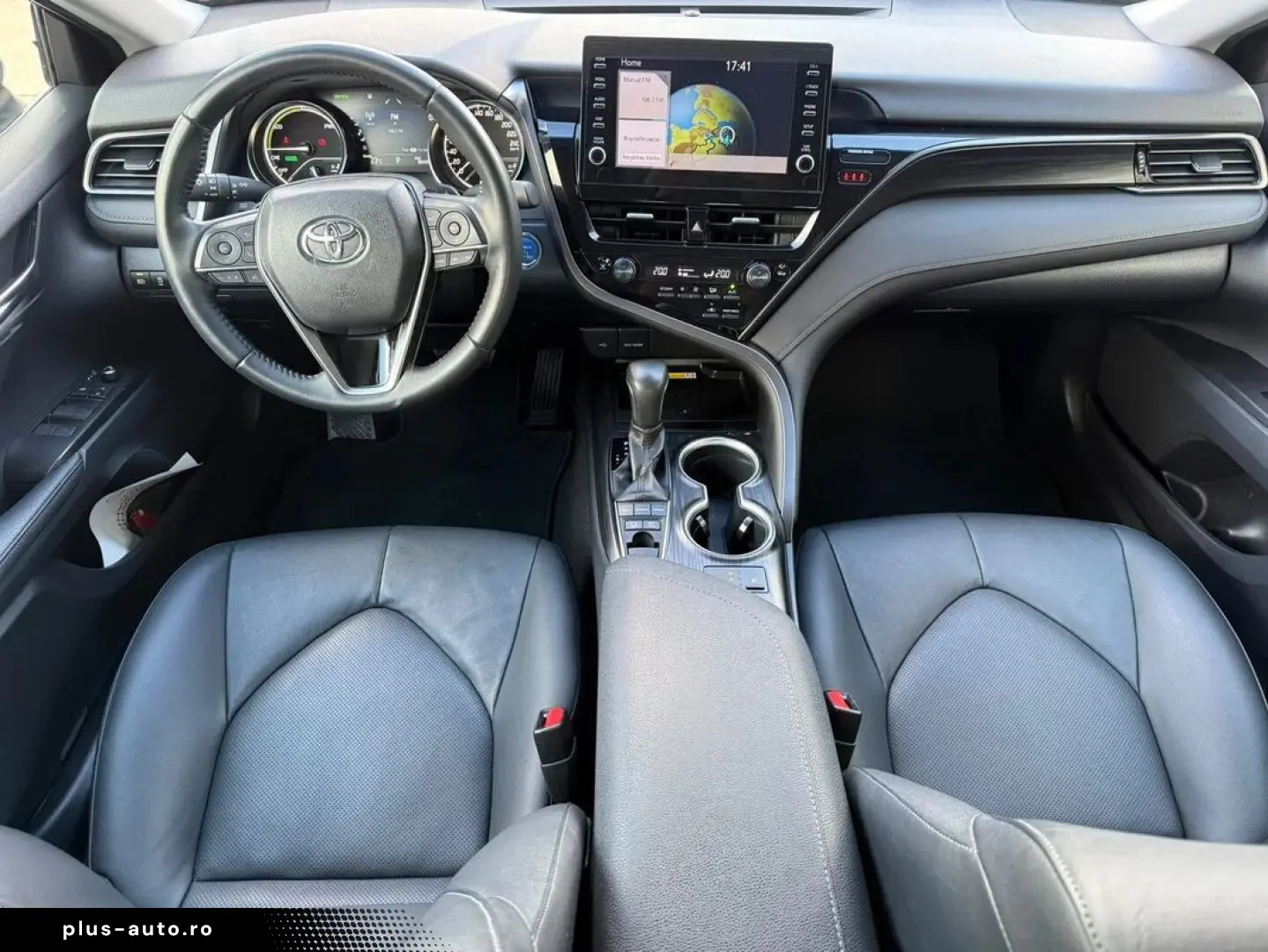 Toyota Camry 2.5 Hybrid Dynamic E-CVT