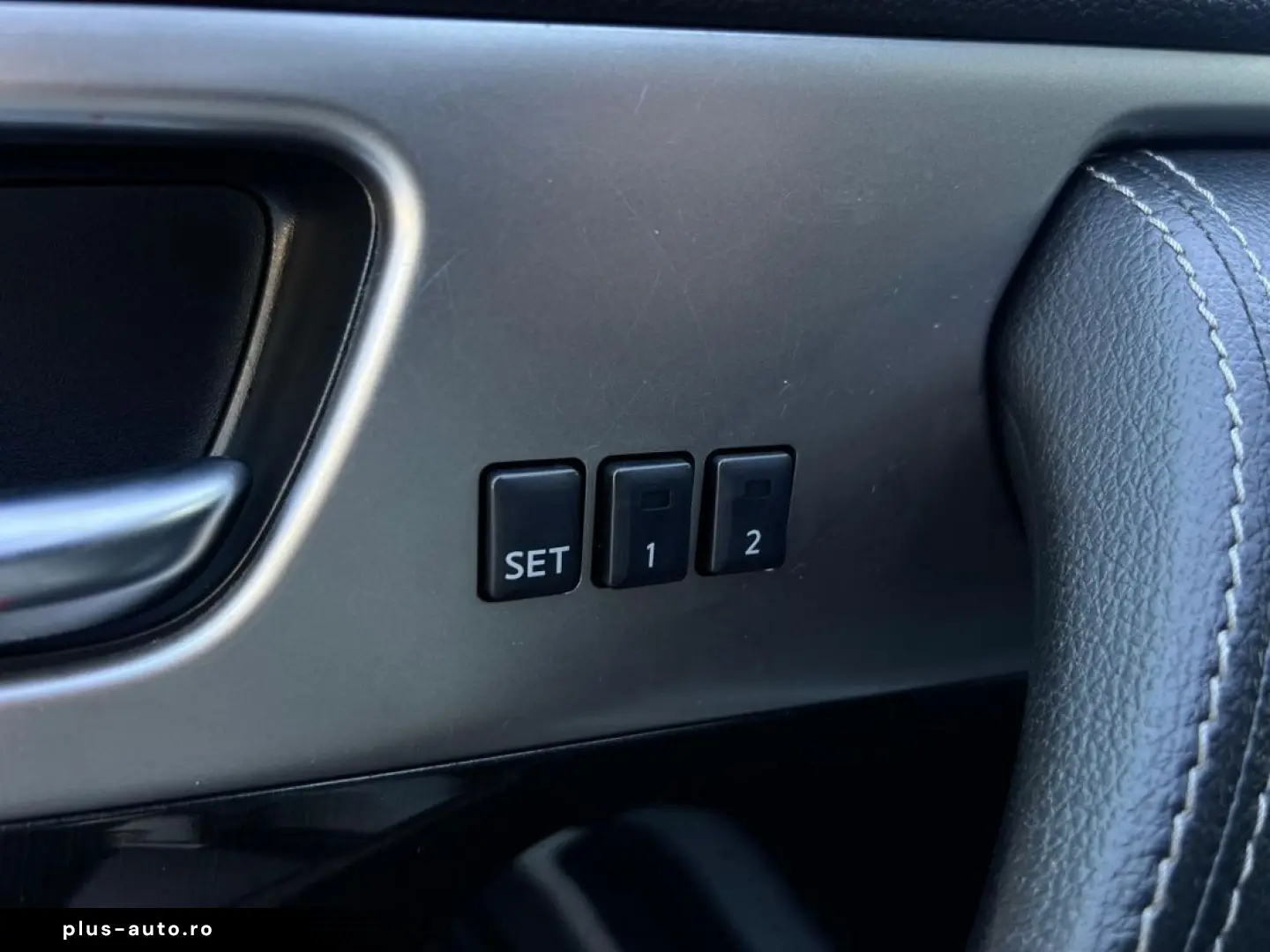 Infiniti Fx30D