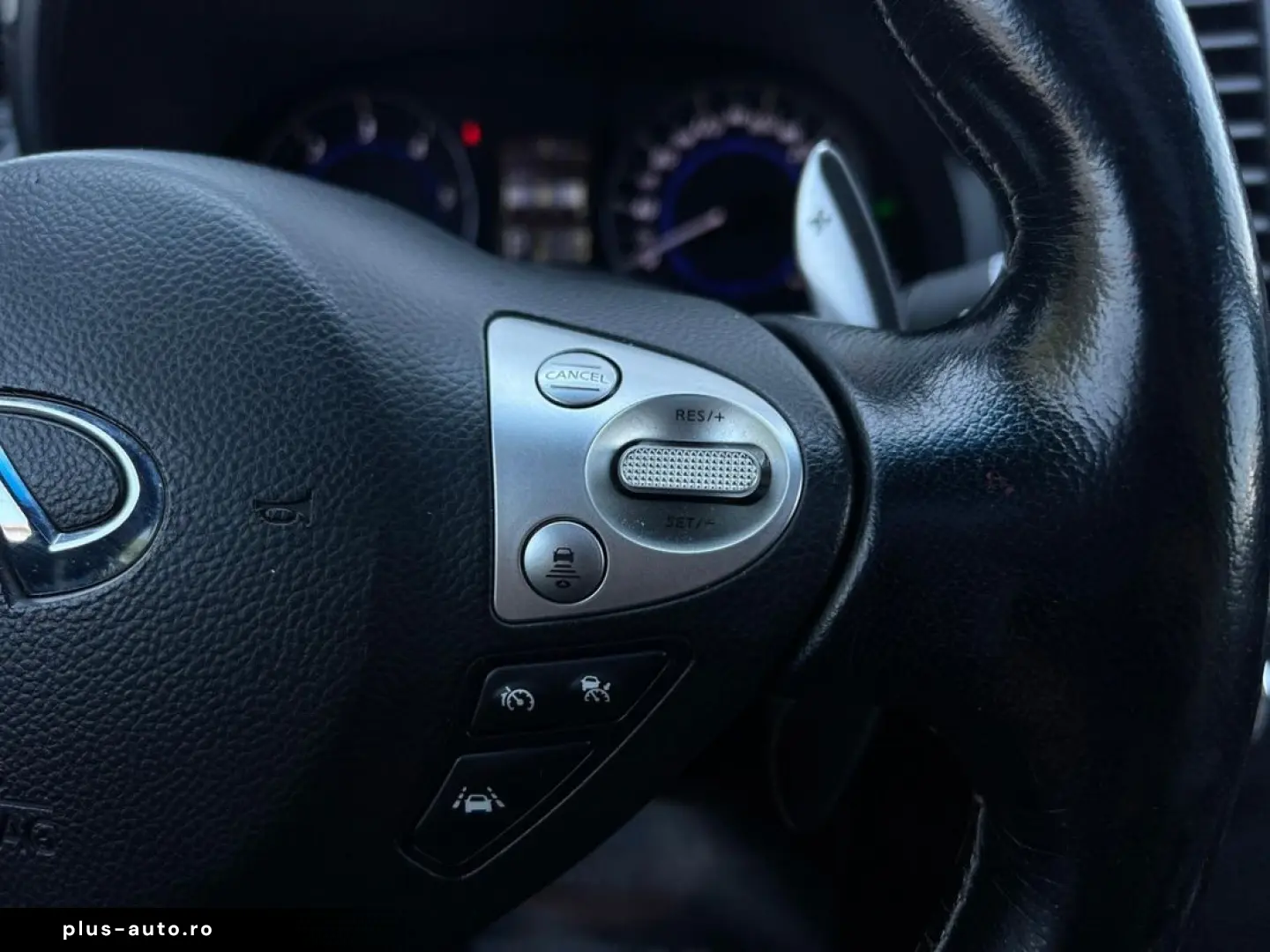 Infiniti Fx30D