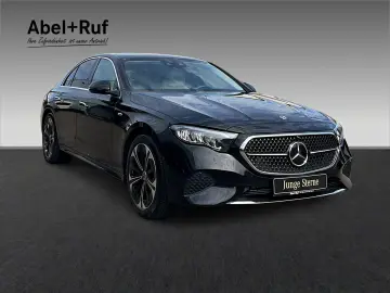 MERCEDES-BENZ E 300 de 4MATIC AVANTGARDE DISTRONI Ca…