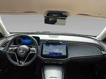 MERCEDES-BENZ E 300 de 4MATIC AVANTGARDE DISTRONI Ca…