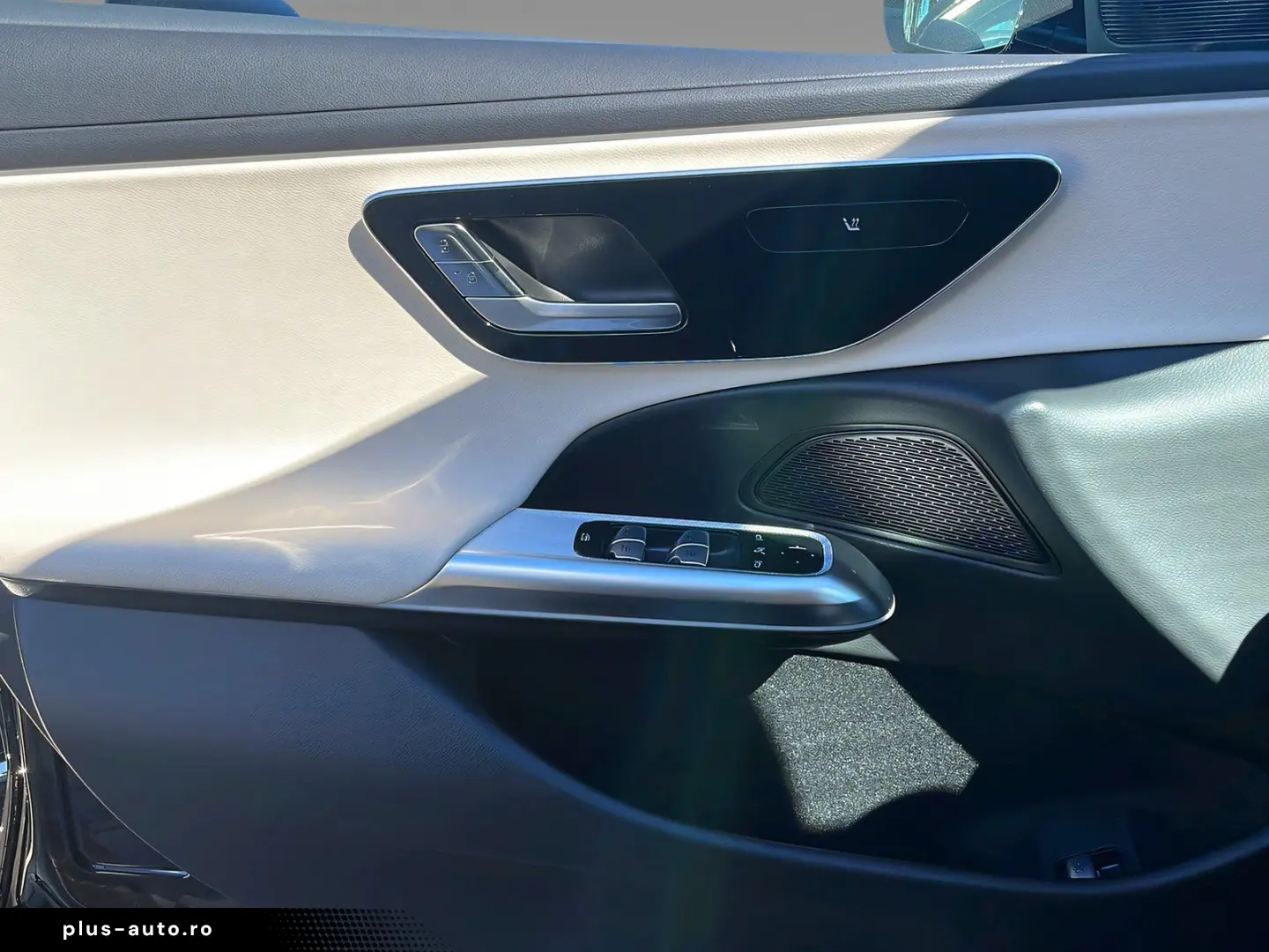 MERCEDES-BENZ E 300 de 4MATIC AVANTGARDE DISTRONI Ca&hellip;