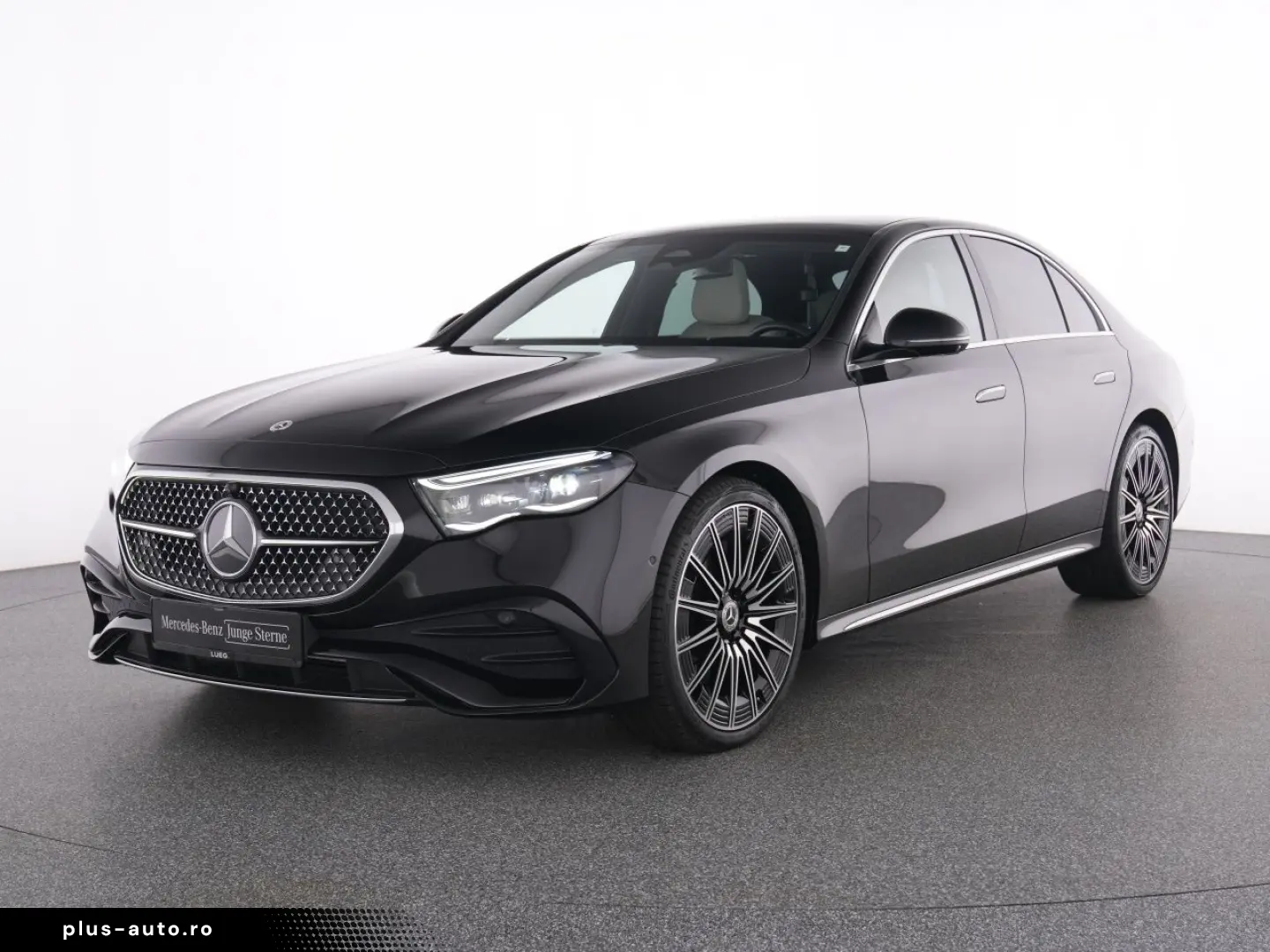 MERCEDES-BENZ E 220 d AMG Pano DLight Sitzklim Sthzg&hellip;