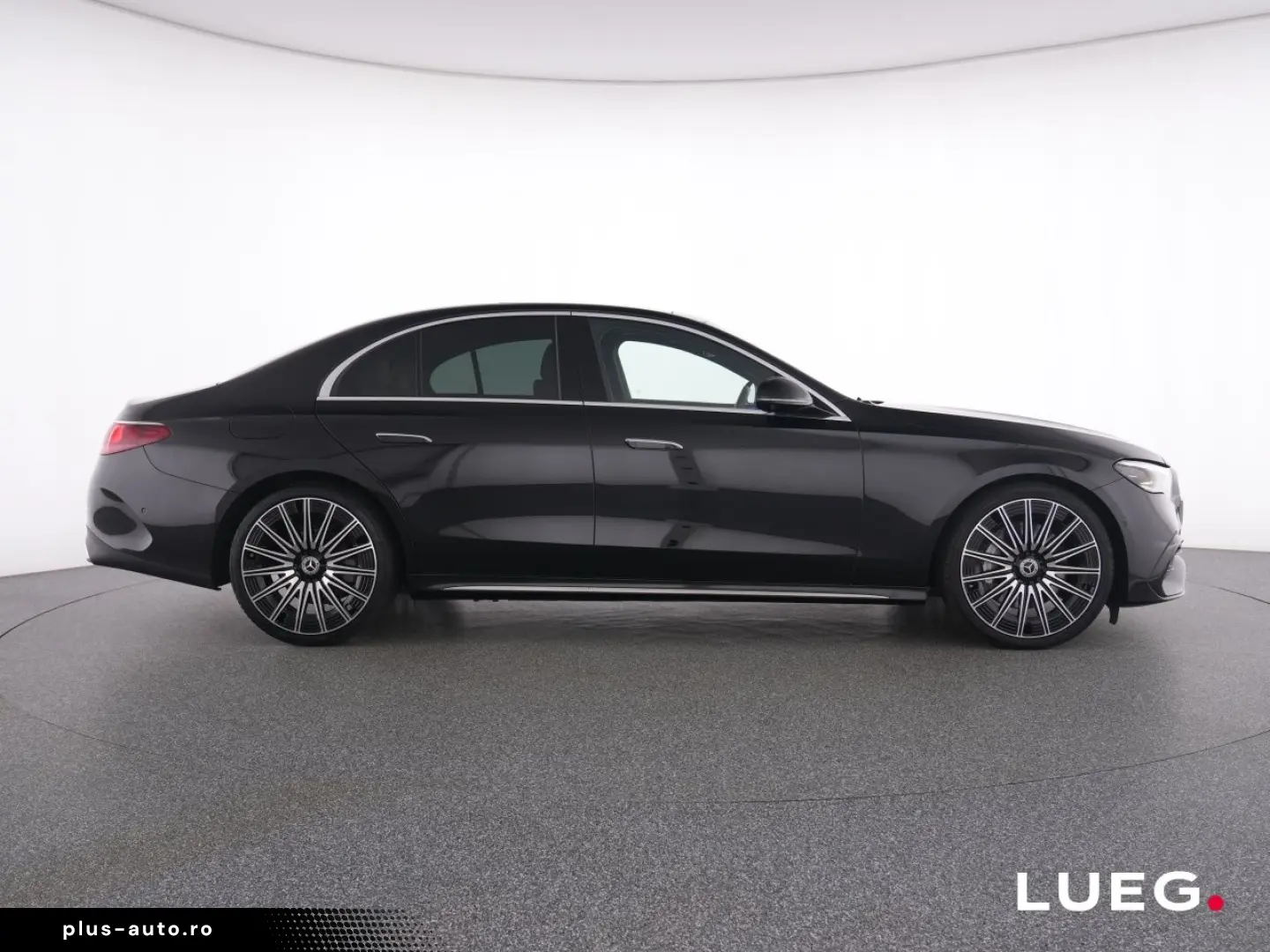 MERCEDES-BENZ E 220 d AMG Pano DLight Sitzklim Sthzg&hellip;