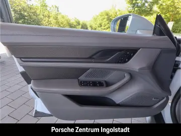 Porsche Taycan 4S Sport Turismo PerformancePlus Hinterac