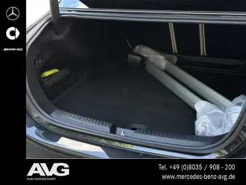 MERCEDES-BENZ E 220 d Avantgarde Superscreen Burmester Dist