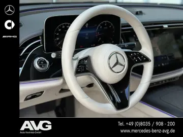 MERCEDES-BENZ E 220 d Avantgarde Superscreen Burmester Dist