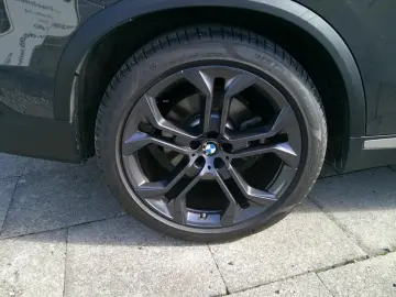 BMW X5 30 d xDrive SkyLounge AHK el. DrivAss.Prof!