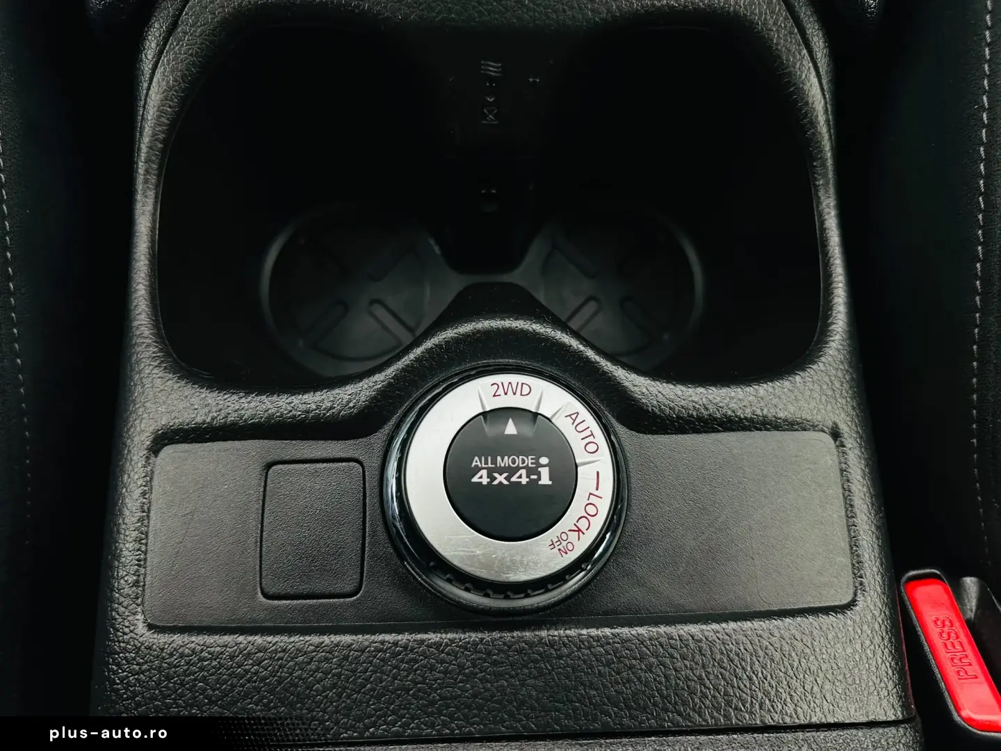 NISSAN X-TRAIL 2015 1.6D E5 Garantie 12 Luni Rate Avans 0 Do