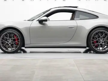 Porsche 911 992.2 Carrera 4S BI-COLOR COGNAC INNODRIVE S