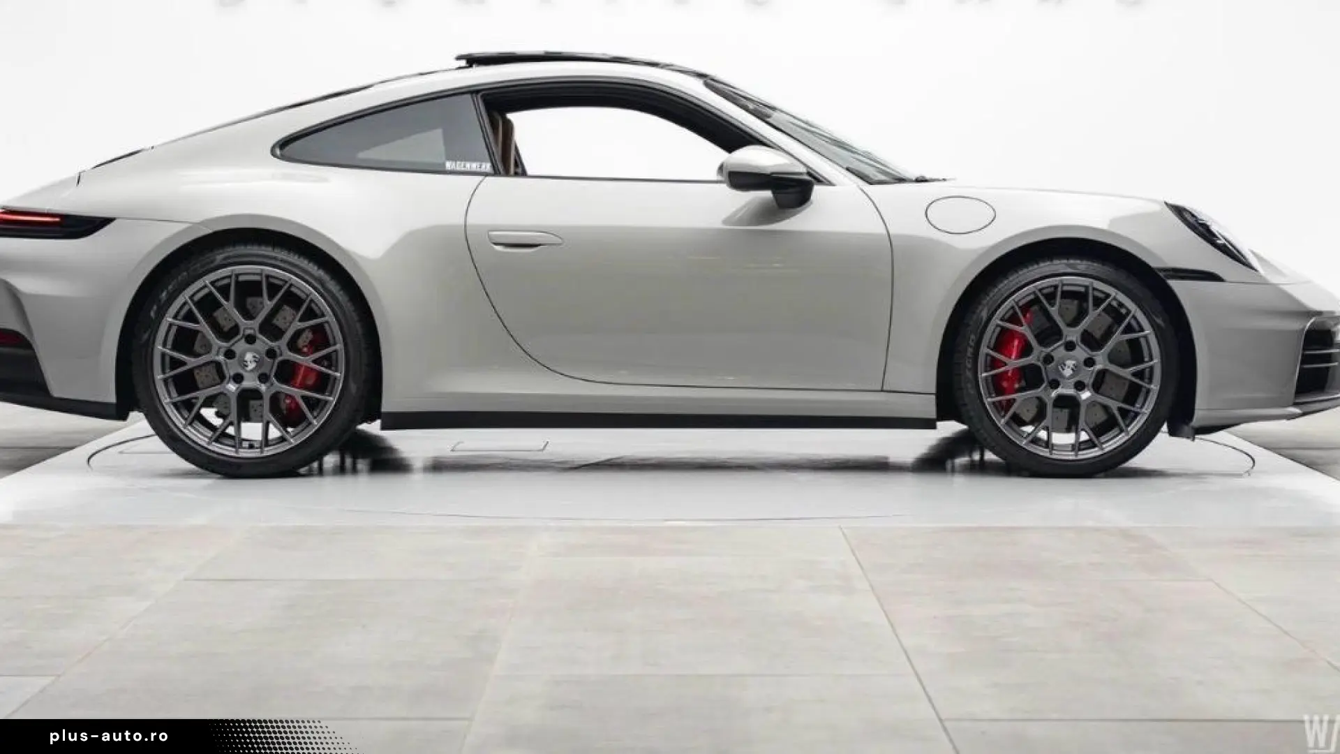 Porsche 911 992.2 Carrera 4S BI-COLOR COGNAC INNODRIVE S