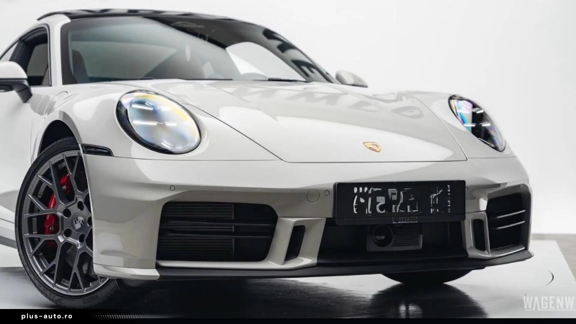 Porsche 911 992.2 Carrera 4S BI-COLOR COGNAC INNODRIVE S