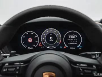 Porsche 911 992.2 Carrera 4S BI-COLOR COGNAC INNODRIVE S