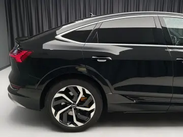 Audi e-tron Sportback quattro 313 CP Matrix LED 360  etc