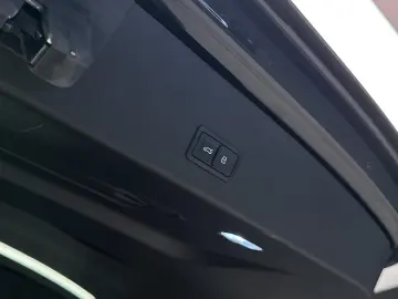Audi e-tron Sportback quattro 313 CP Matrix LED 360  etc