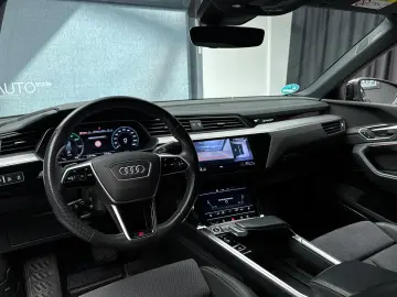 Audi e-tron Sportback quattro 313 CP Matrix LED 360  etc