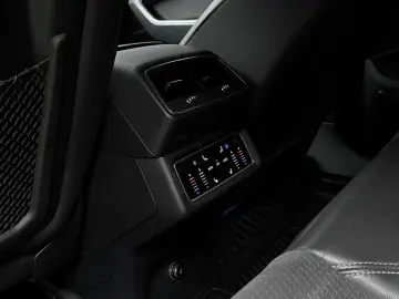 Audi e-tron Sportback quattro 313 CP Matrix LED 360  etc