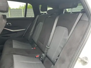 BMW 320 d xDrive Touring M Sport AHK 360Kam HUD HiFi