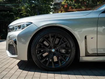 BMW 750i.xD.SOFTCL.GLASDACH.FOND.MASSAGE.4ZONEN.HUD