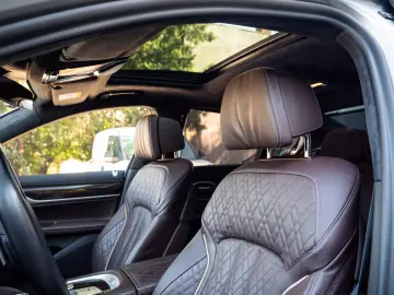 BMW 750i.xD.SOFTCL.GLASDACH.FOND.MASSAGE.4ZONEN.HUD