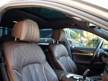 BMW 750i.xD.SOFTCL.GLASDACH.FOND.MASSAGE.4ZONEN.HUD