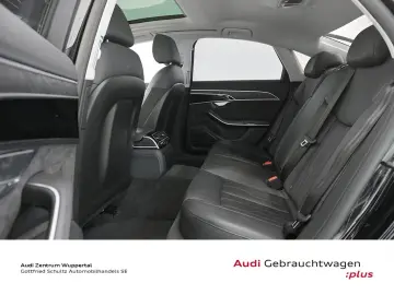 AUDI A8 60 TFSI E ACC HEADUP PANO B&O MATRIX KAMERA