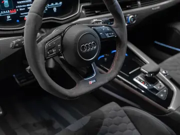 Audi RS5 Competition