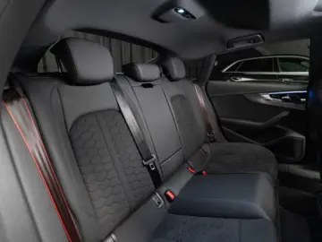 Audi RS5 Competition