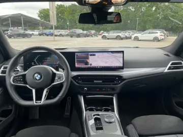 BMW 320 d Touring MSport ParkAssisPlus HiFi Ambiente