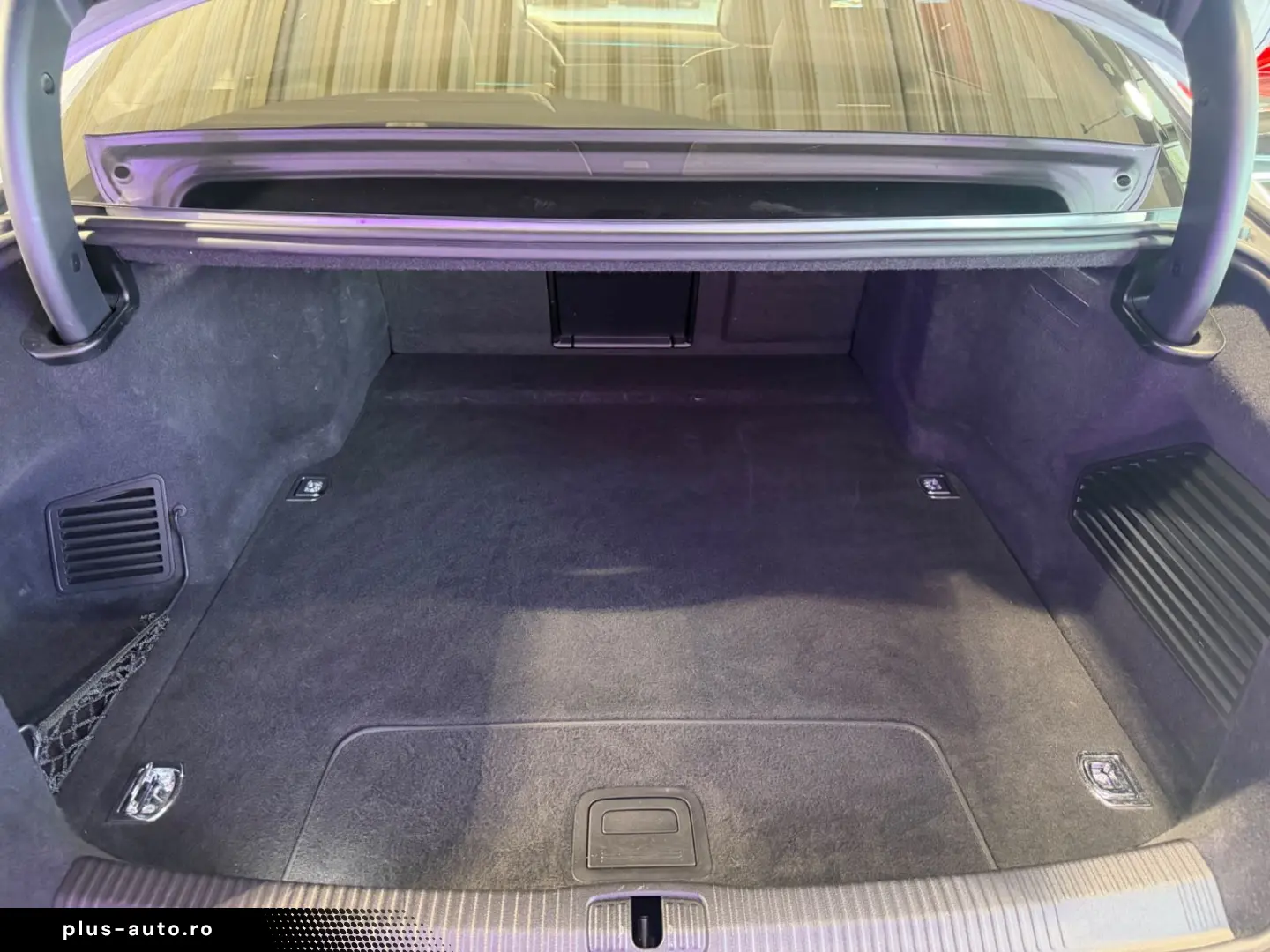 AUDI A8 60 TFSI E QUATTRO LASER PANO 360 MASSAGE HuD