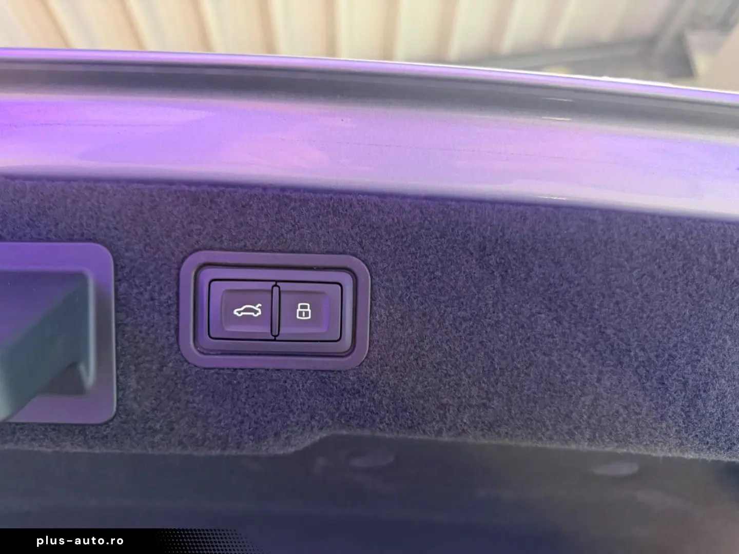 AUDI A8 60 TFSI E QUATTRO LASER PANO 360 MASSAGE HuD