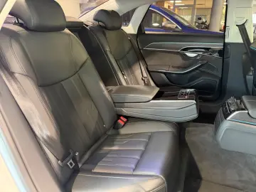 AUDI A8 60 TFSI E QUATTRO LASER PANO 360 MASSAGE HuD