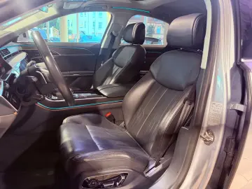 AUDI A8 60 TFSI E QUATTRO LASER PANO 360 MASSAGE HuD