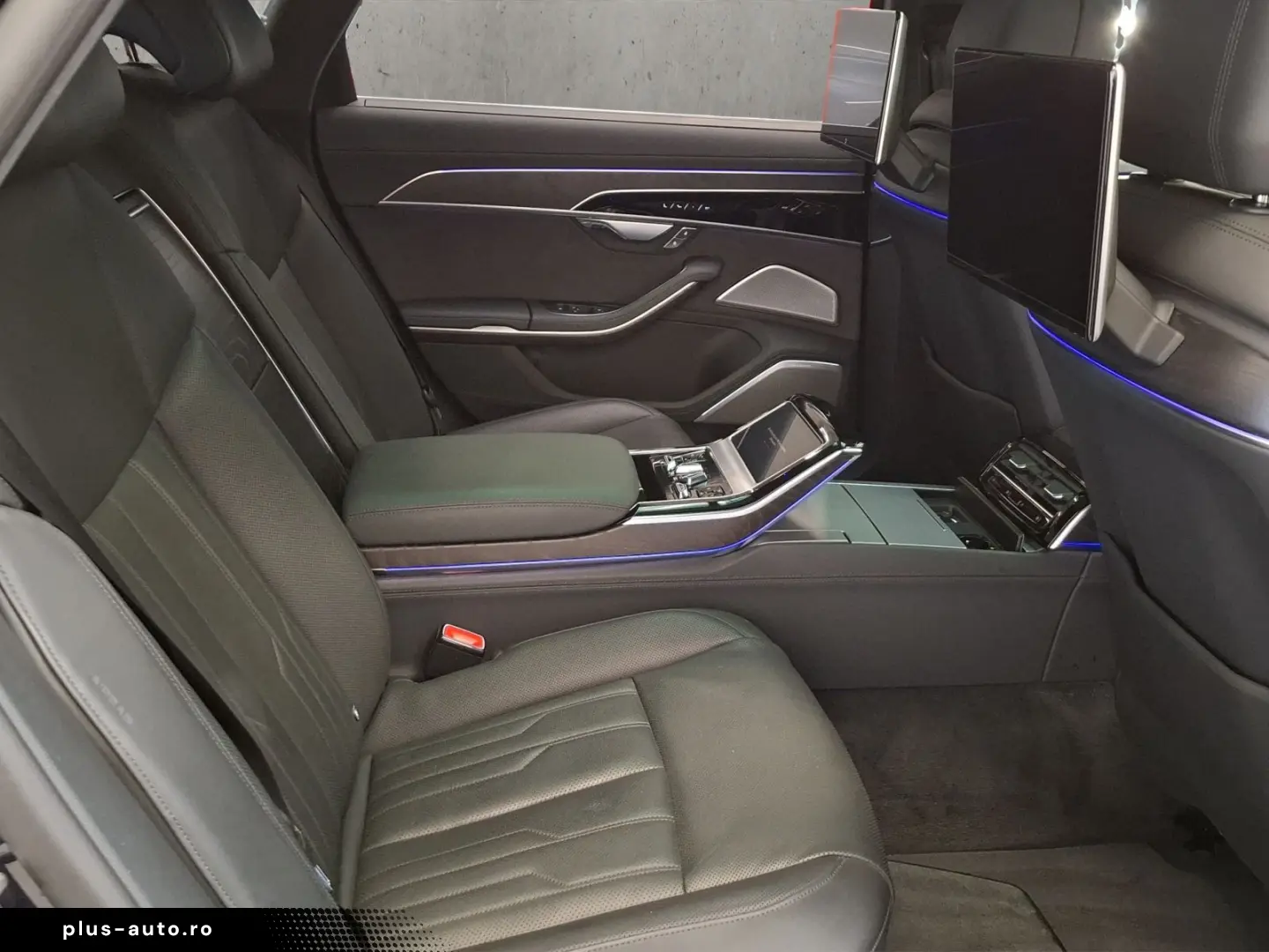 AUDI A8 L TFSI e 60 e quattro