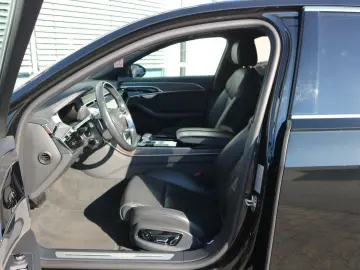 AUDI A8 60 TFSI e SITZBELÜFTUNG 360  PANO MATRIX-LED