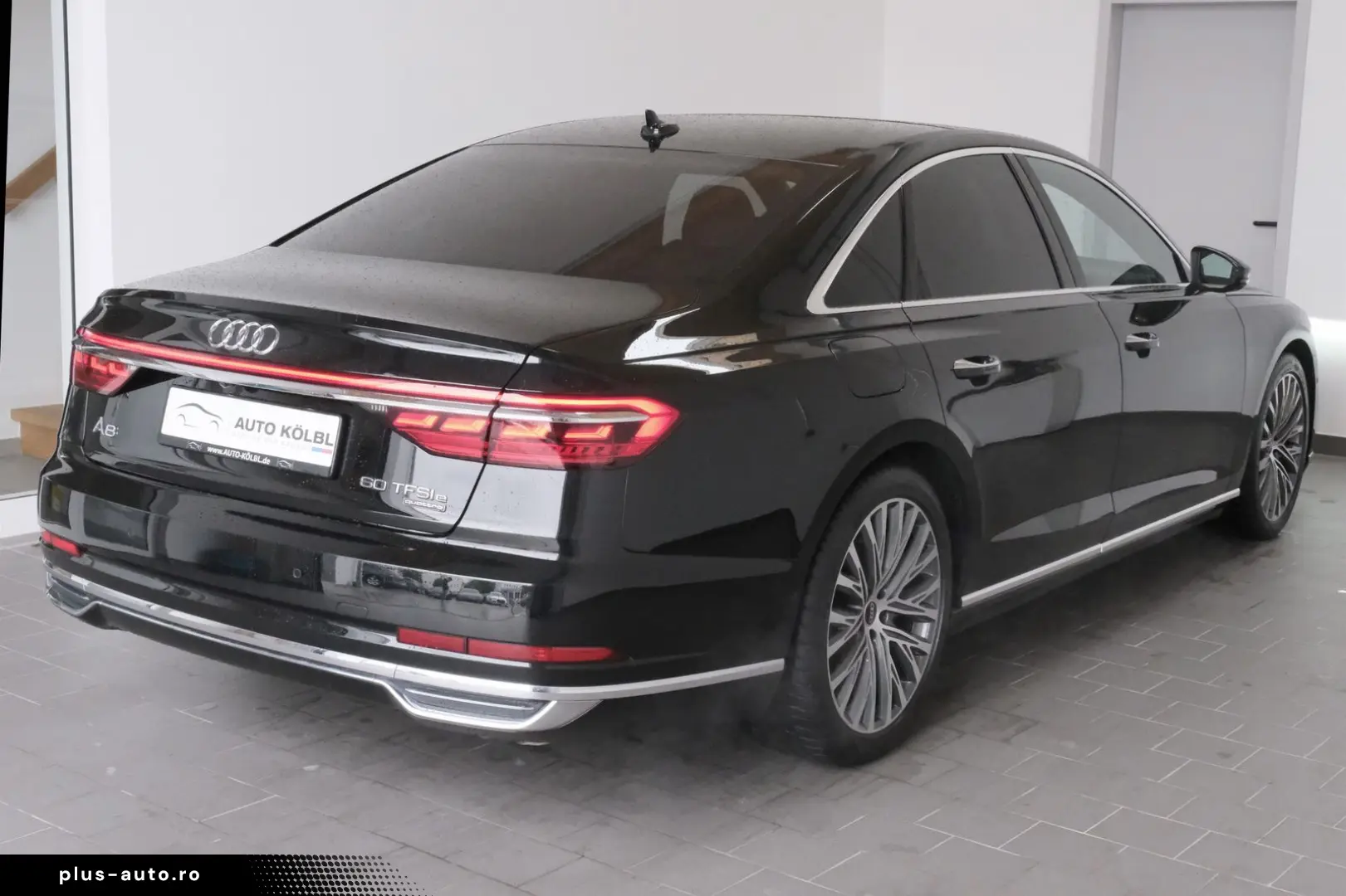 AUDI A8 60 TFSI e quattro HUD PANO ACC 360 KAM