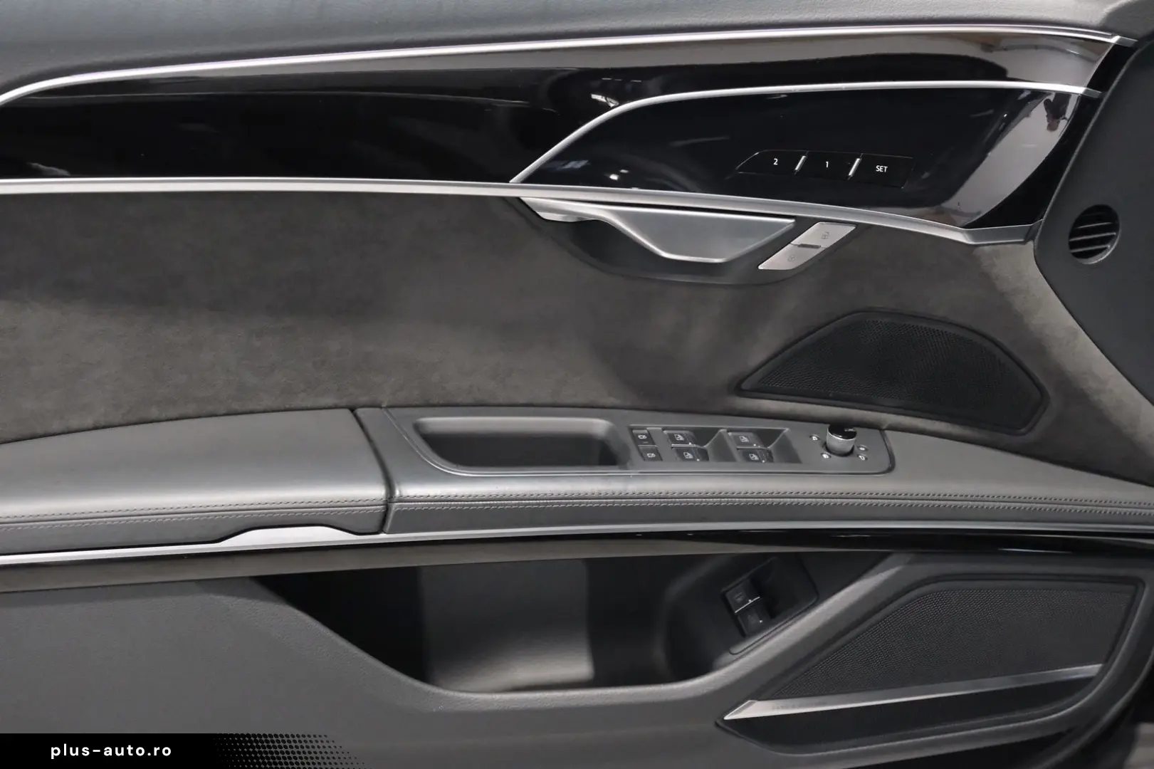 AUDI A8 60 TFSI e quattro HUD PANO ACC 360 KAM