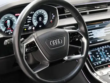 AUDI A8 60 TFSI e quattro HUD PANO ACC 360 KAM