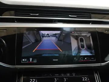 AUDI A8 60 TFSI e quattro HUD PANO ACC 360 KAM