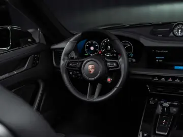 Porsche 992.2 Carrera 4S Cab. PDK